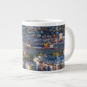 Erhöhte Stadtsicht von Stuttgart Jumbo-Tasse (Vorderseite Rechts)