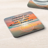 Erholung atmen - Sonnenaufgang Getränkeuntersetzer (Linke Seite)