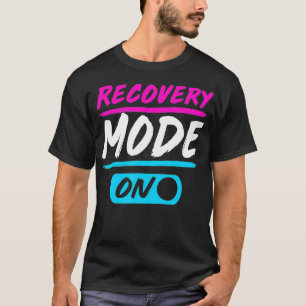 Erholung der Tonsil-Operation im Modus  T-Shirt