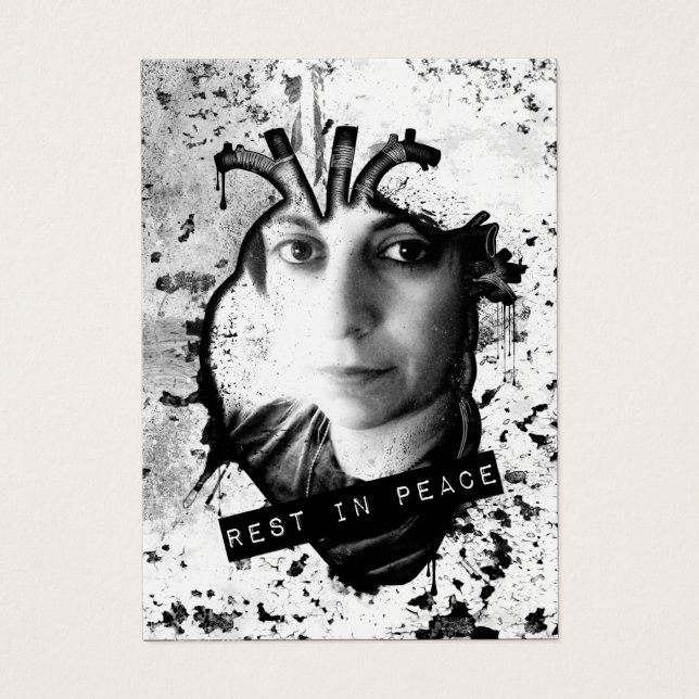 Erholung im friedlichen anatomischen Herzen (Vorderseite)