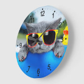 Erholung im Schwimmbad auf der Luftmatratze Große Wanduhr (Winkel)