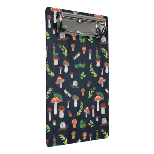 Eric Carle | Bug und Pilzmuster Mini Klemmbrett (Schrägansicht)