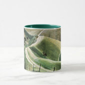 Eric Ravilious - Chalk Paths, berühmte Kunstwerke Tasse (Zentrum)
