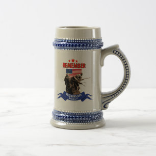 Erinnern Sie sich an Veteranen-Tag Bierglas