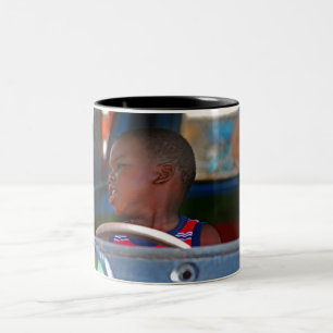 Erinnern Sie sich wenn Zweifarbige Tasse