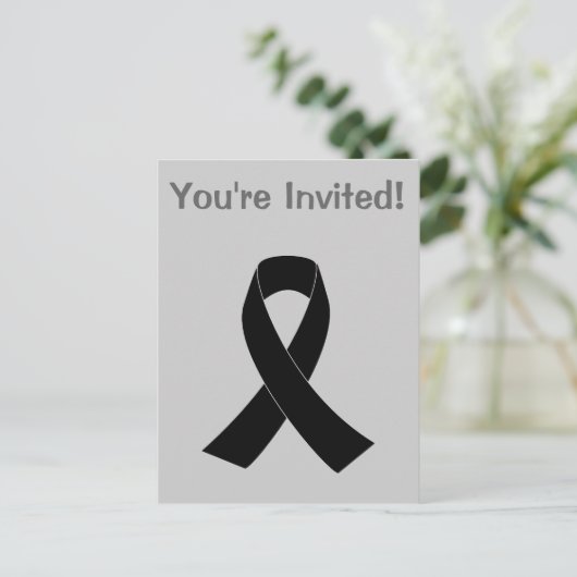 Erinnerung, trauerndes schwarzes Bewusstsein Einladungspostkarte (Stehend Vorderseite)