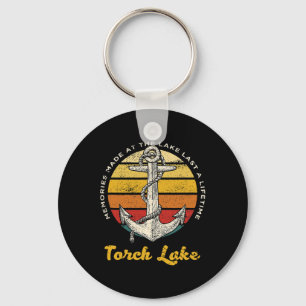 Erinnerungen am Torch Lake bleiben ein Leben lang Schlüsselanhänger