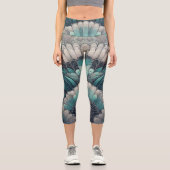 Erklärung Art Nouveau Blue Silver Fans Capri Leggings (Vorderseite)