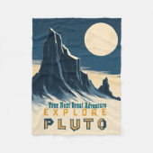 Erkunden Sie den Pluto Vintage-Reiseposter - Retro Fleecedecke (Vorderseite)
