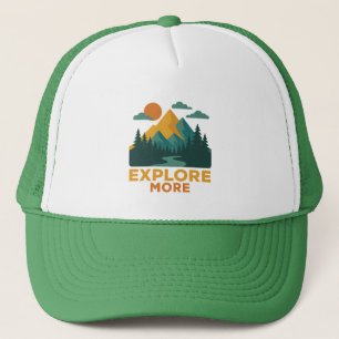 Erkunden Sie mehr - Retro Mountain & Forest Advent Truckerkappe