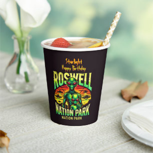 Erkunden Sie UFO-Legenden in Roswell! Pappbecher
