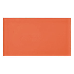 Erleben Sie die Schönheit eines blauen Himmels mit Namenschild