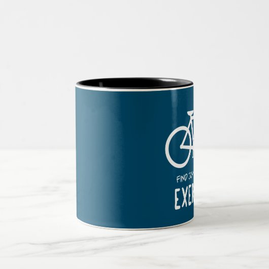 Erleben Sie Freude durch das Fahrradfahren Zweifarbige Tasse (Mittel)