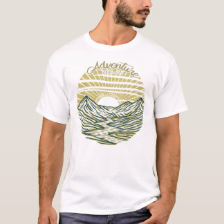 Erlebnis erwartet Vintager Berg mit Seebadestrand T-Shirt