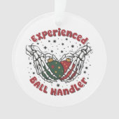 Erlebte Ball Handler Weihnachts-Skelett Hand Ornament (Vorderseite)