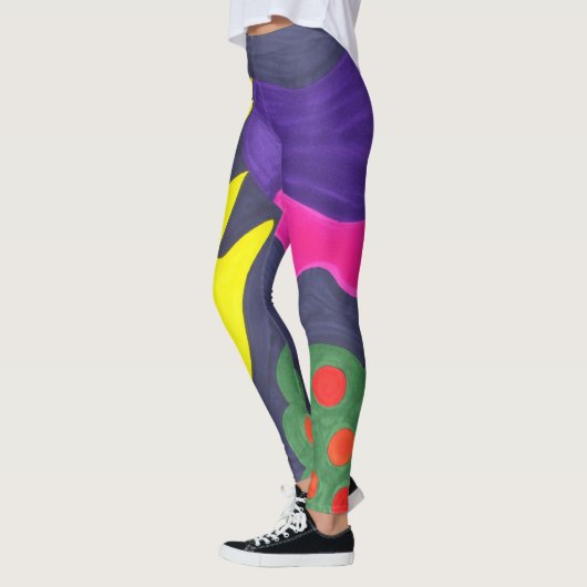 Erleichtern über einer orange Waldung…. Leggings (Links)