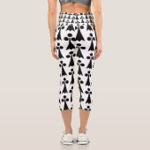 Ermine Pattern, mittelalterliches Muster, Schwarz Capri Leggings (Rückseite)