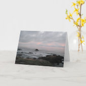 Ermutigungs-Karte: Felsige Küstenlinie am Karte (Gelbe Blume)