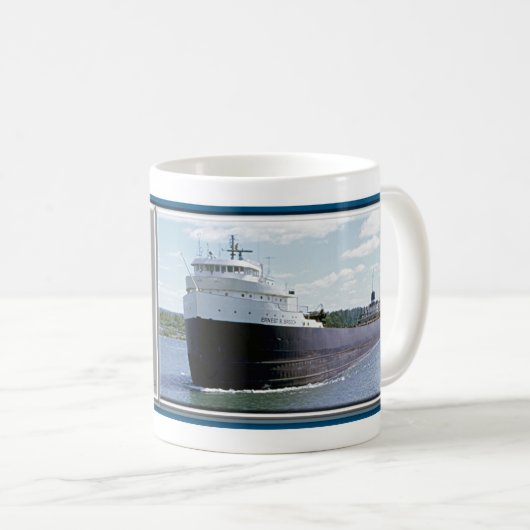 Ernest R. Breech Tasse (VorderseiteRechts)