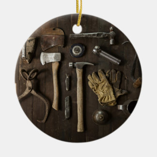 Erneuerungs-themenorientierte, hölzerne keramikornament