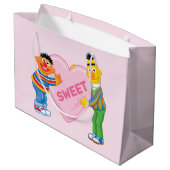 Ernie & Bert Big Valentine's Heart Große Geschenktüte (Rückseite Schrägansicht)