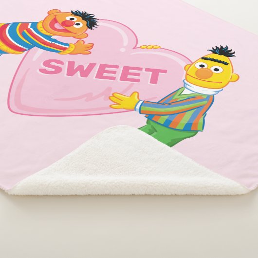 Ernie & Bert Big Valentine's Heart Sherpadecke (3/4)
