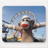 Ernie das Socken-Affe-Riesenrad Mousepad (Vorne)