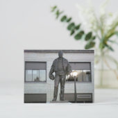 Ernie Davis Memorial Statue in Elmira, NY Postkarte (Stehend Vorderseite)