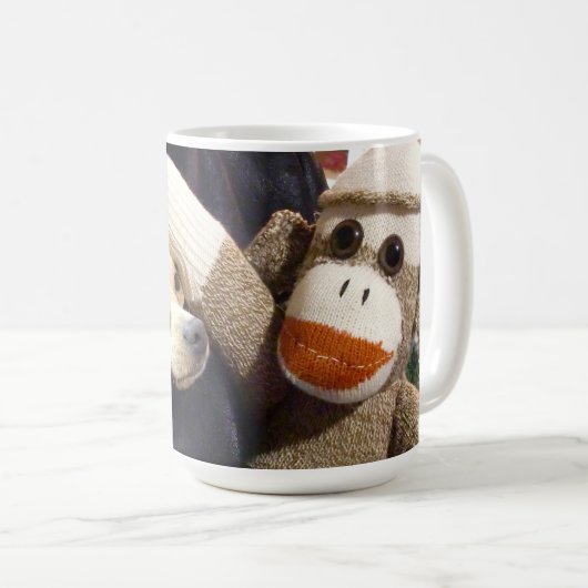 Ernie die Sockeaffe-und Chihuahua-Tasse Kaffeetasse (VorderseiteRechts)