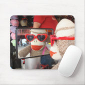 Ernie die Socken-Affe-Sonnenbrille Mousepad (Mit Mouse)