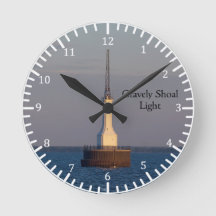 Ernst helle Uhr der Masse