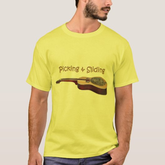 Ernte u. T - Shirt schiebend (Vorderseite)