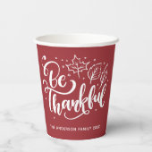 Erntedank Be dankful Script Harvest Burgundy Pappbecher (Rückseite)