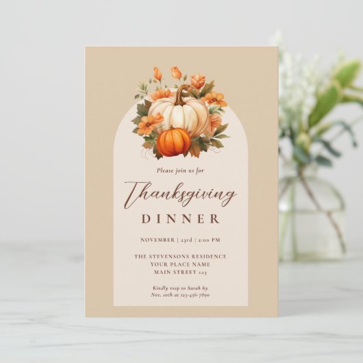 Erntedank Dinner Pumpkin Floral Script Arch Einladung (Stehend Vorderseite)