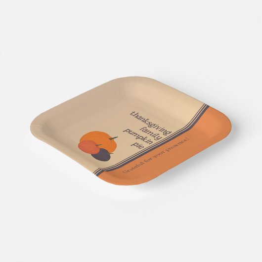 Erntedank Family Pumpkin Pie Square Pappteller (Gewinkelt)