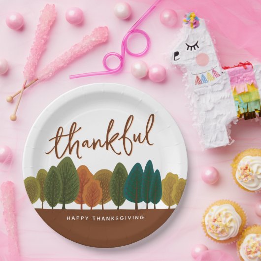 Erntedank Fest Glückliche Herbstbäume Pappteller (Party)