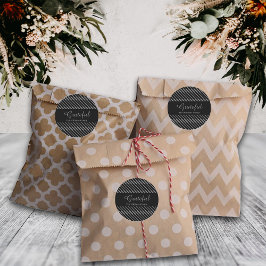 Erntedank Grateful Black Gray Lines Individuelle N Runder Aufkleber