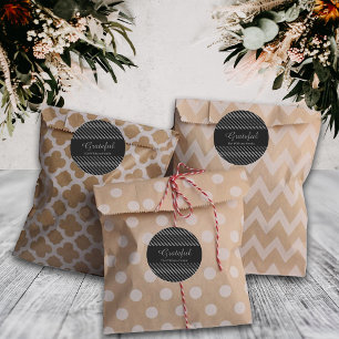 Erntedank Grateful Black Gray Lines Individuelle N Runder Aufkleber