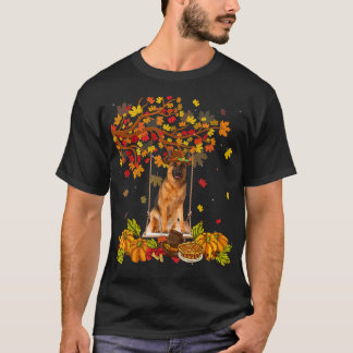 Erntedank Maple Pumpkin German Shepherd Dog Hal T-Shirt