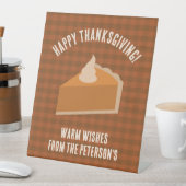 Erntedank Pie Dinner Party Sockelschild (In Situ)