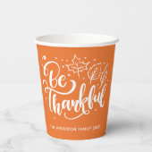 Erntedank sei dankbar Script Harvest Orange Pappbecher (Rückseite)