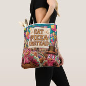 Erntedankfest mit Pizza Tasche (Von Nahem)