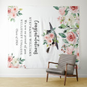 Erröten & Weiße Florale Abschluss Gratulation Wandteppich (Beispiel (Horizontal))