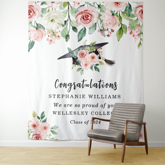 Erröten & Weiße Florale Abschluss Gratulation Wandteppich (Beispiel)
