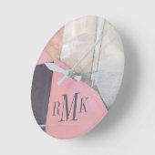Errötende Braut des Monogramm-| Runde Wanduhr (Winkel)