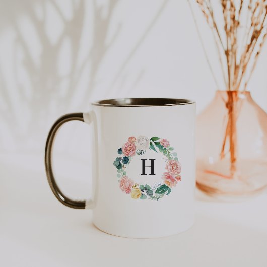Errötender Blumenkranz Monogramm Kaffeetasse