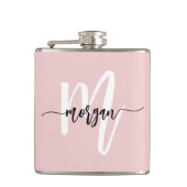 Errötendes Rosa Monogramm Süße Mädchen Schriftzug Flachmann (Vorderseite)