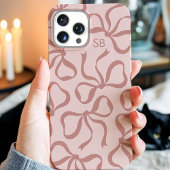 Errötendes Rosa-Schleifen-Monogramm Case-Mate iPhone Hülle