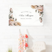 Errötung und Elfenbein-Rosen-Blumen-Brautdusche Banner (Insitu)