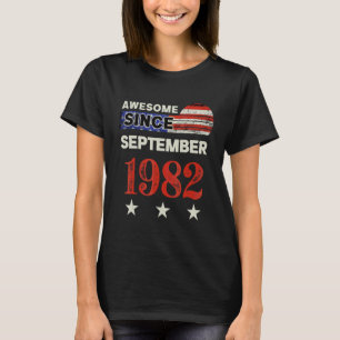 Erstaunlich seit 1982 Vintage-USA-Flagge Klassisch T-Shirt